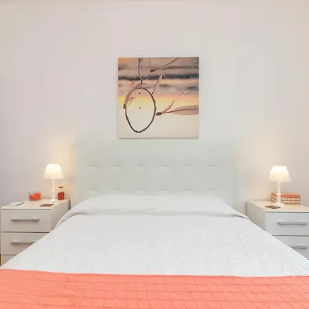 Farol Apartment *